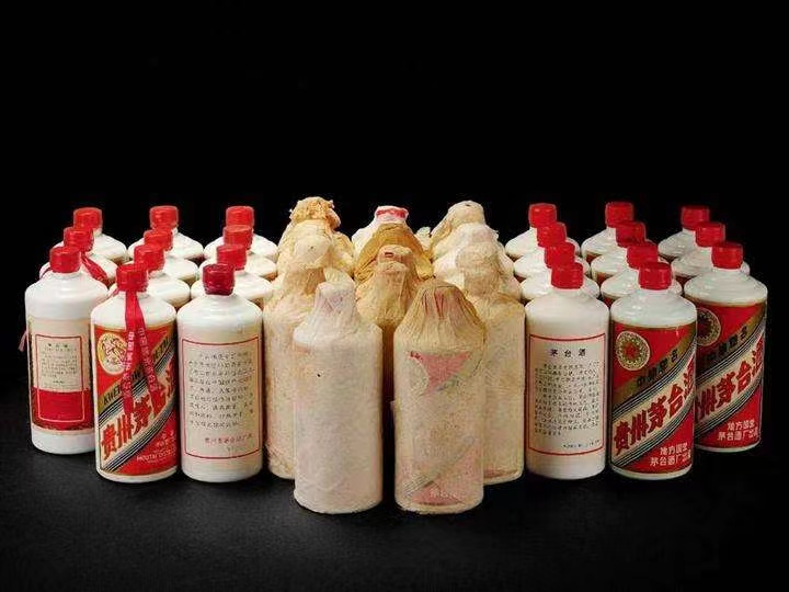 君山日照岚山回收酒价格哪里回收(附近上门回收茅台酒）?